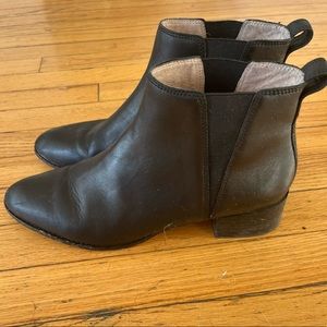 Madewell Chelsea boots